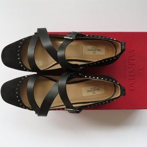 Valentino Garavani Mary Jane Flat  Size EU 38.5